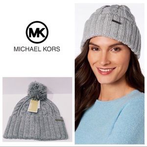 NWT MK Women’s Gray Knit PomPom Hat